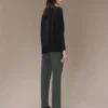 Tricot col V femme RRD - mannequin 3
