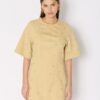 rucky-robe-courte-en-denim-avec-clous-argentes-avant-guinement-berenice