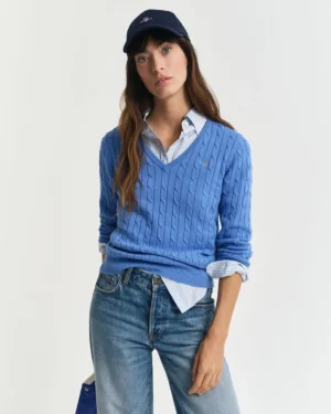 Pull col V en maille de coton stretch à torsades – Gant