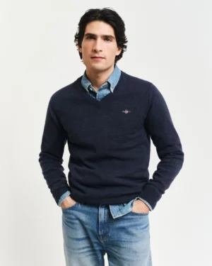 Pull col V en laine d’agneau ultrafine – Gant