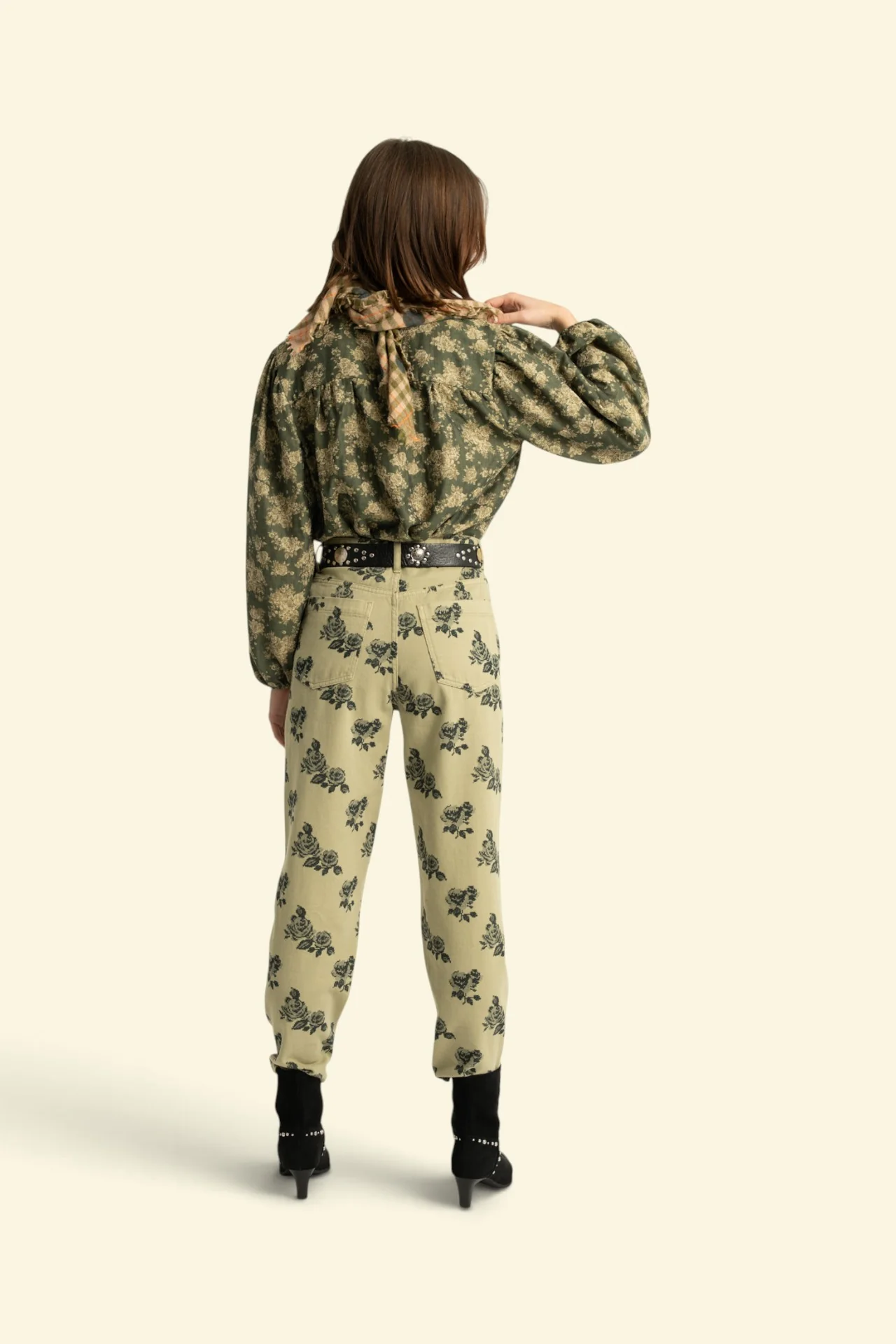 BLOUSE SISTERS DEPARTMENT – Image 3